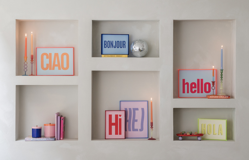 
                  
                    DOUBLE FUNKY Großes, leuchtend rotes und weiches lila ovales Tablett
                  
                