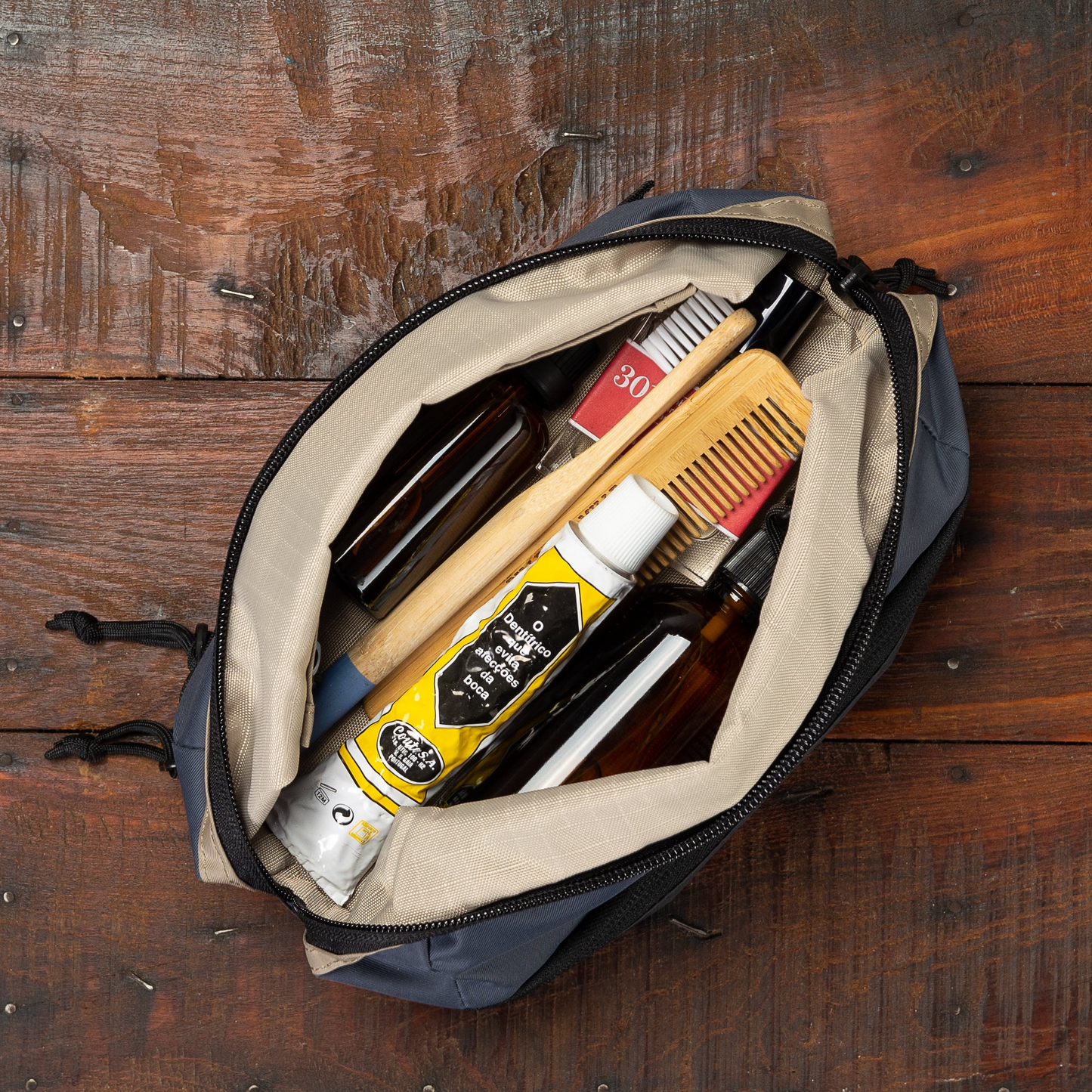 
                  
                    EVE Coal Navy Khaki Wash Bag
                  
                