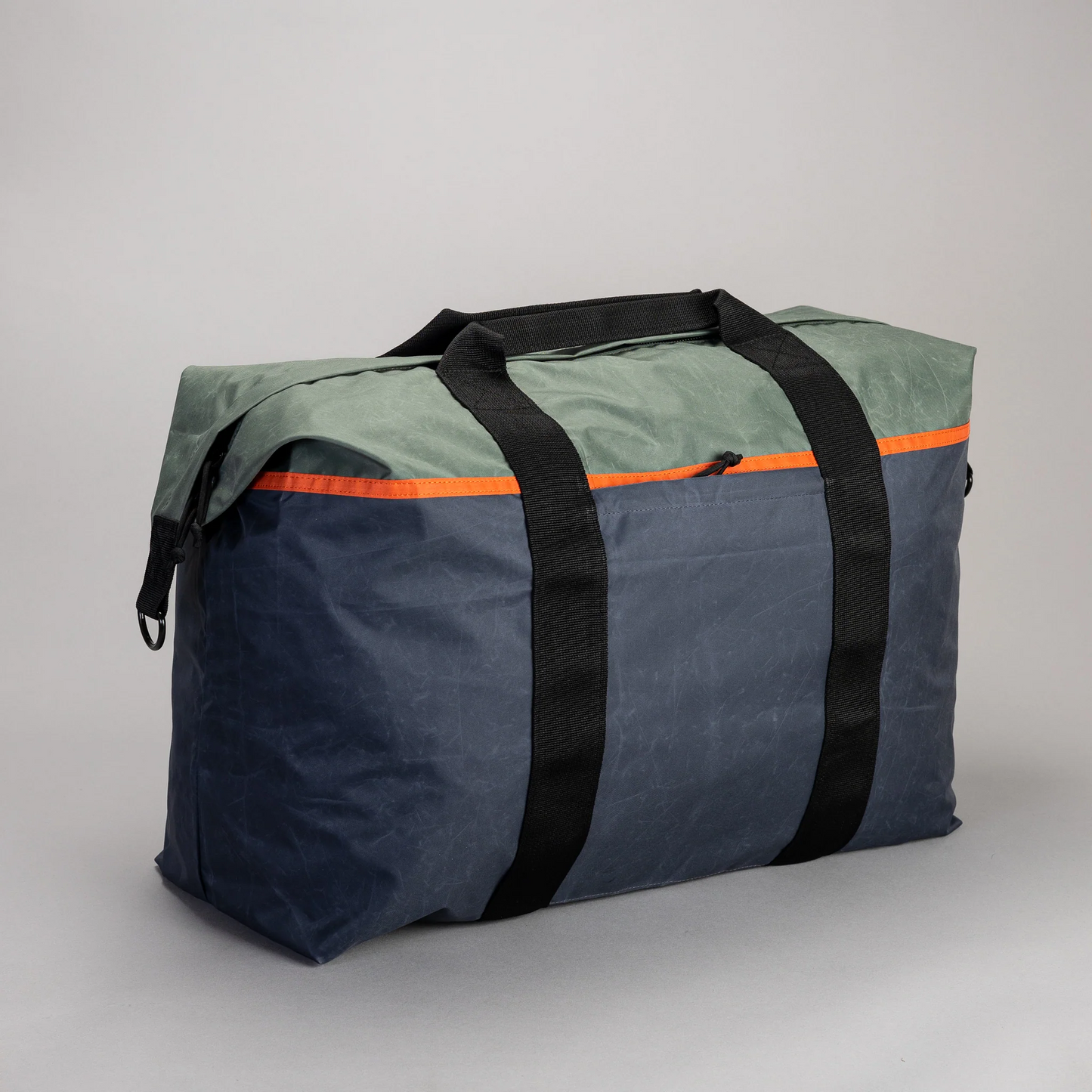 
                  
                    Faltbare Reisetasche FRANCIS, Orange/Grün/Marineblau
                  
                