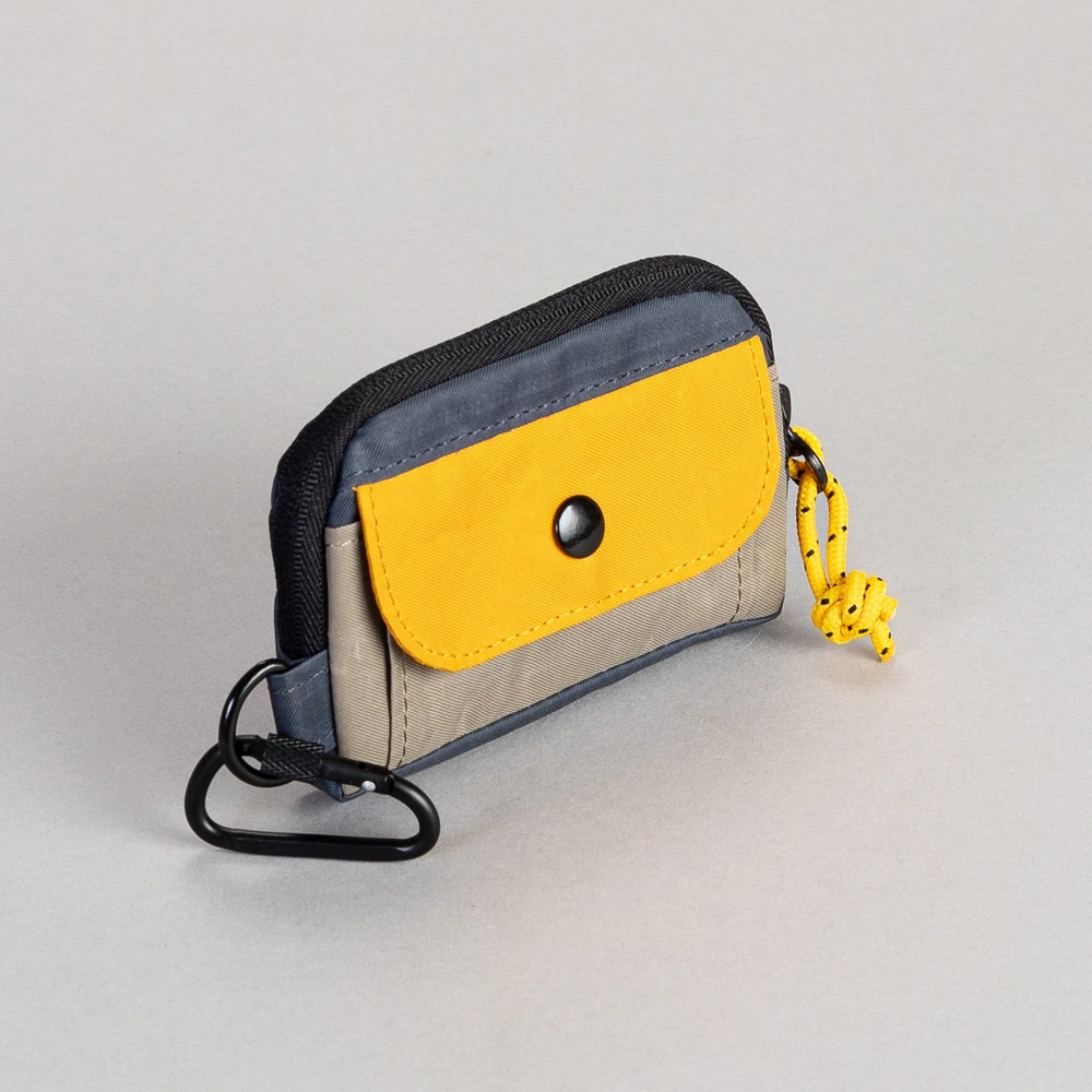 
                  
                    IAN Khaki Yellow Navy Coin Pouch
                  
                