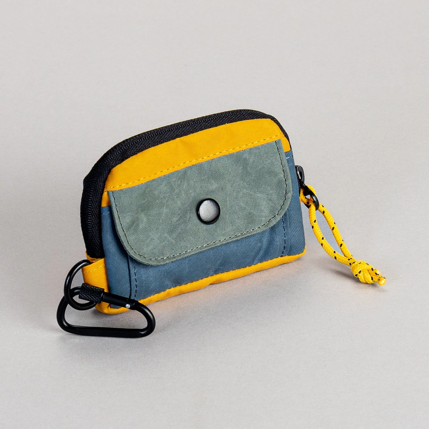 
                  
                    IAN Yellow Blue Army Coin Pouch
                  
                