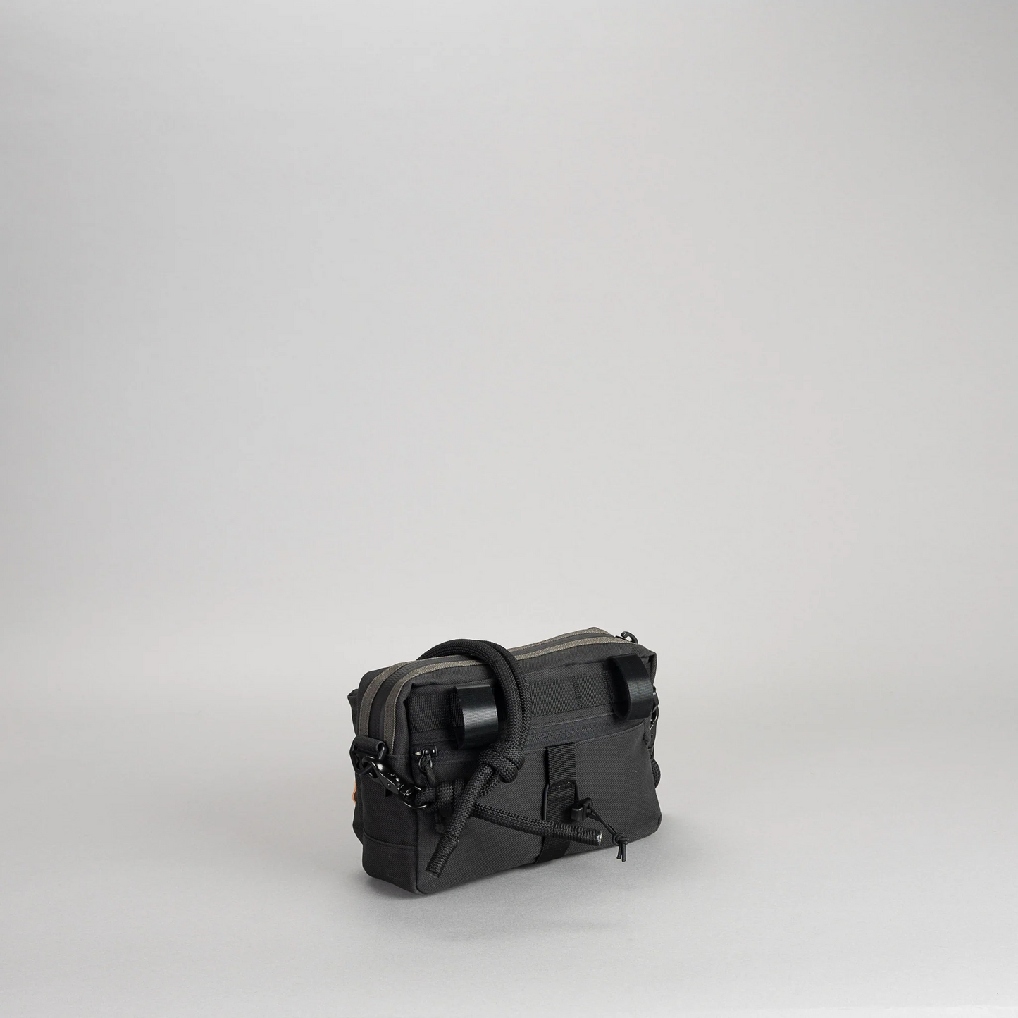 victoria fahrradtaschen TOMMY Coal Army Medium Fahrradtasche – Victoria met Albert