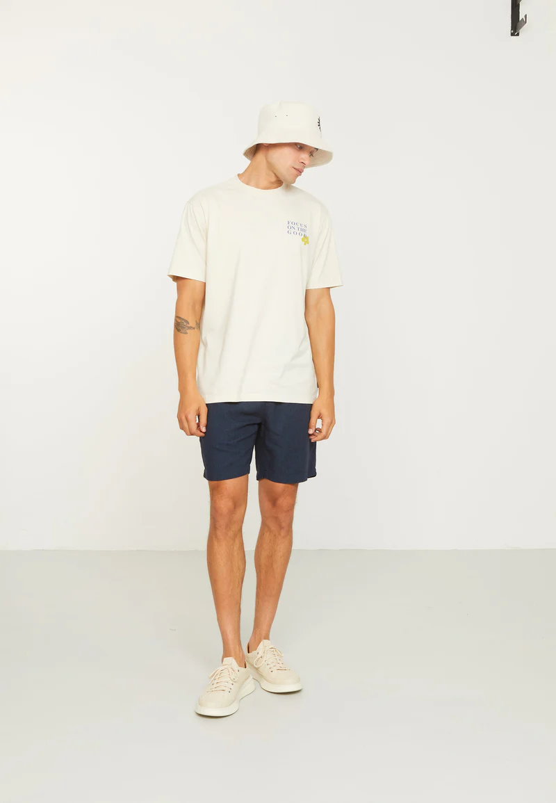 
                  
                    CURRY Navy Shorts
                  
                