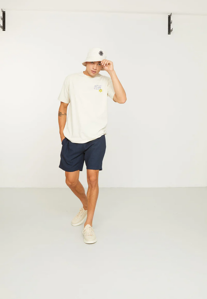 
                  
                    CURRY Navy Shorts
                  
                