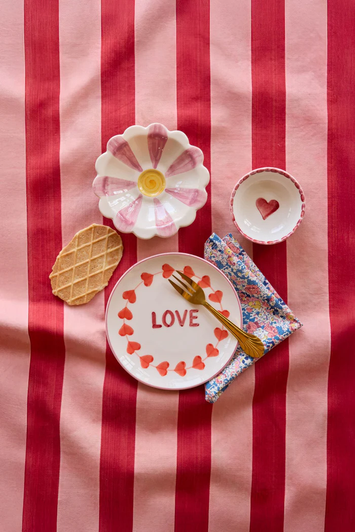 
                  
                    Assorted Pinkish Ceramic Dipping Flower Stripes Bowl
                  
                