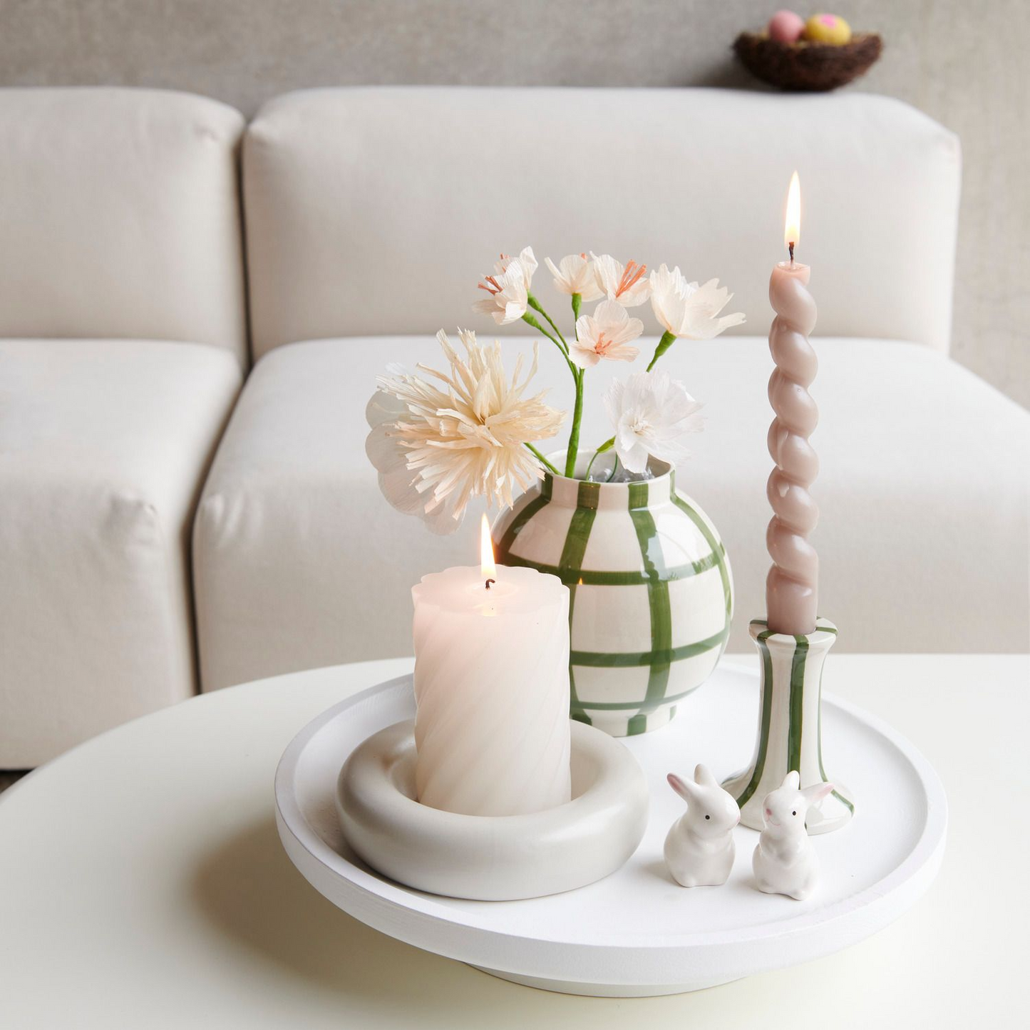 
                  
                    Grün gestreifte Vase
                  
                