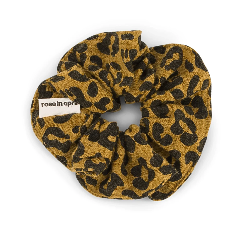 
                  
                    Caramel Graou Scrunchie
                  
                