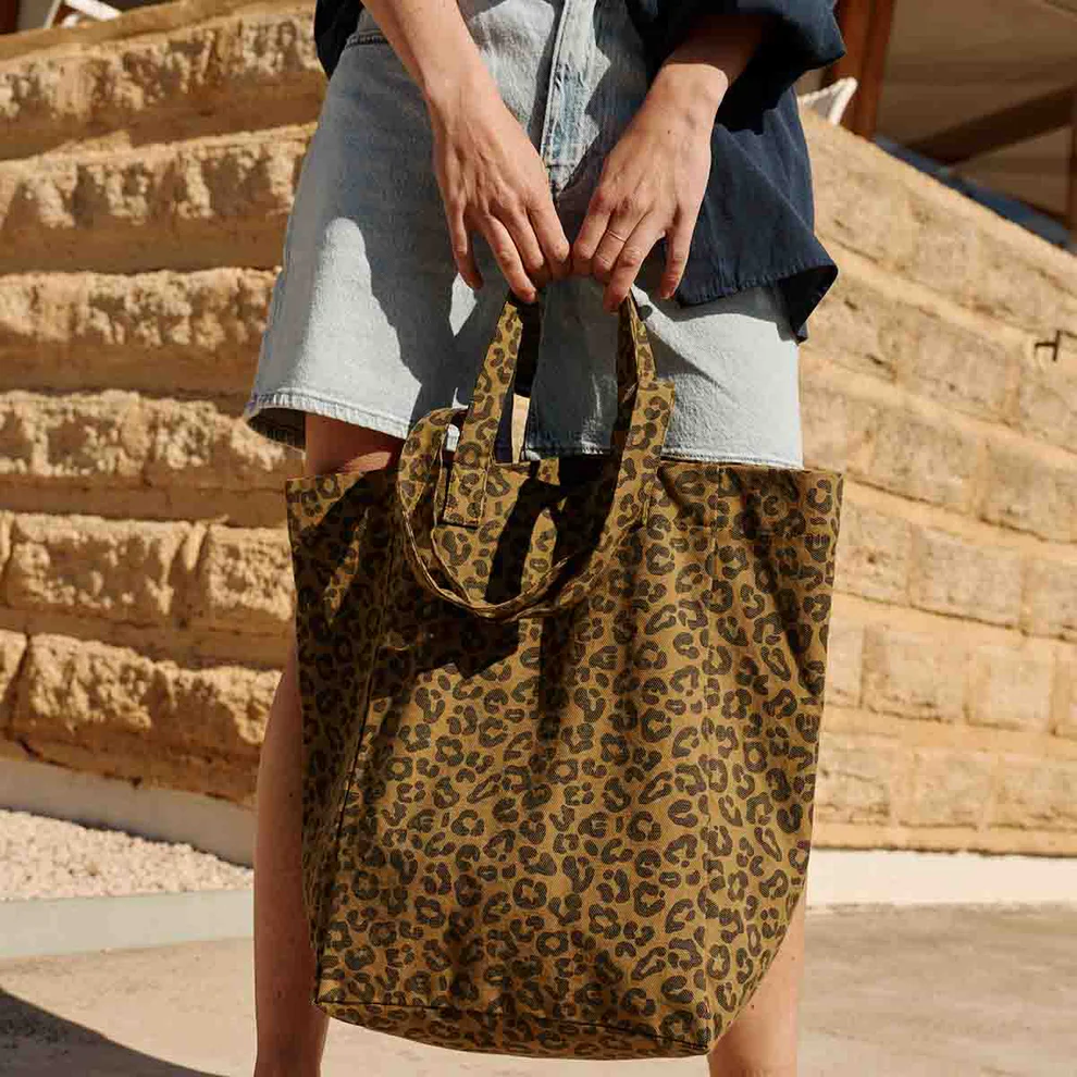 
                  
                    ELISABETH Caramel Graou Tote Bag
                  
                