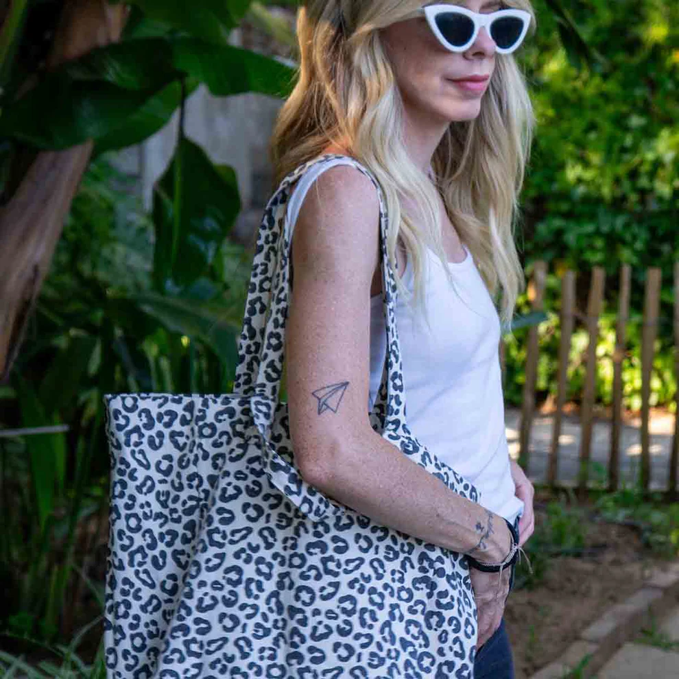 
                  
                    ELISABETH Greige Graou Tote Bag
                  
                