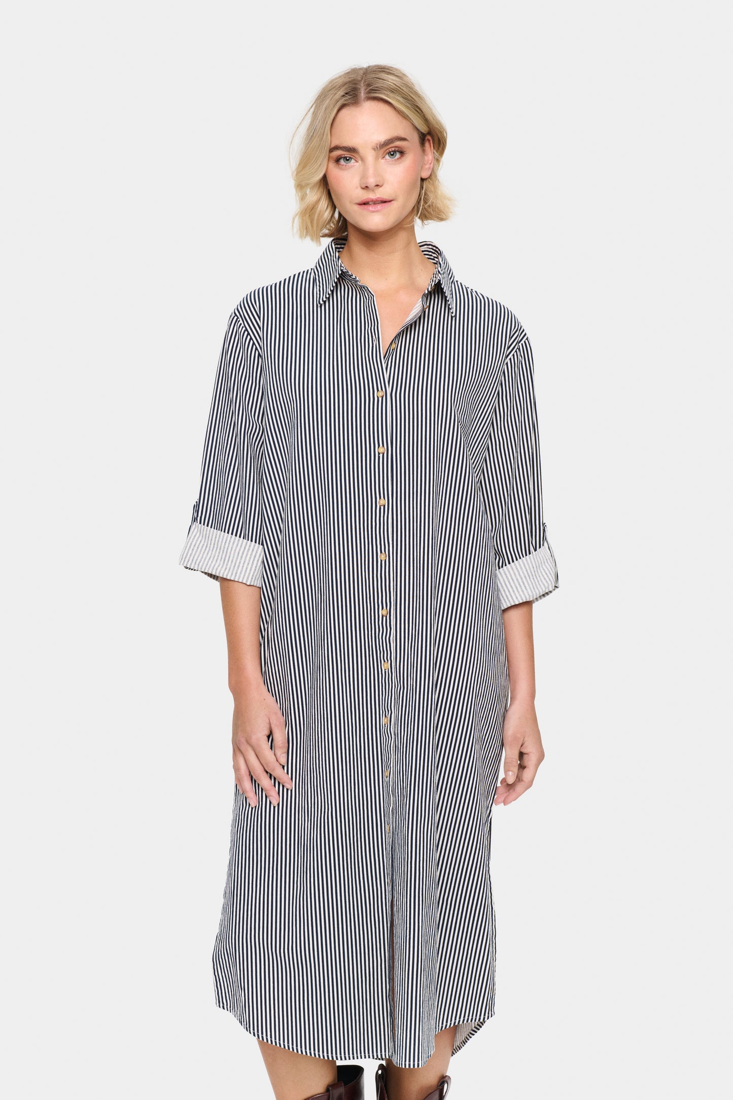 
                  
                    ZALINDASZ Ice Nightsky Stripe Hemdkleid
                  
                