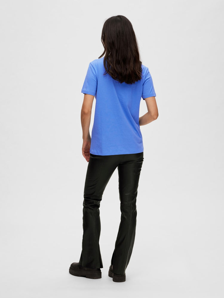 
                  
                    SLFESSENTIAL Ultramarine O-Neck T-Shirt
                  
                