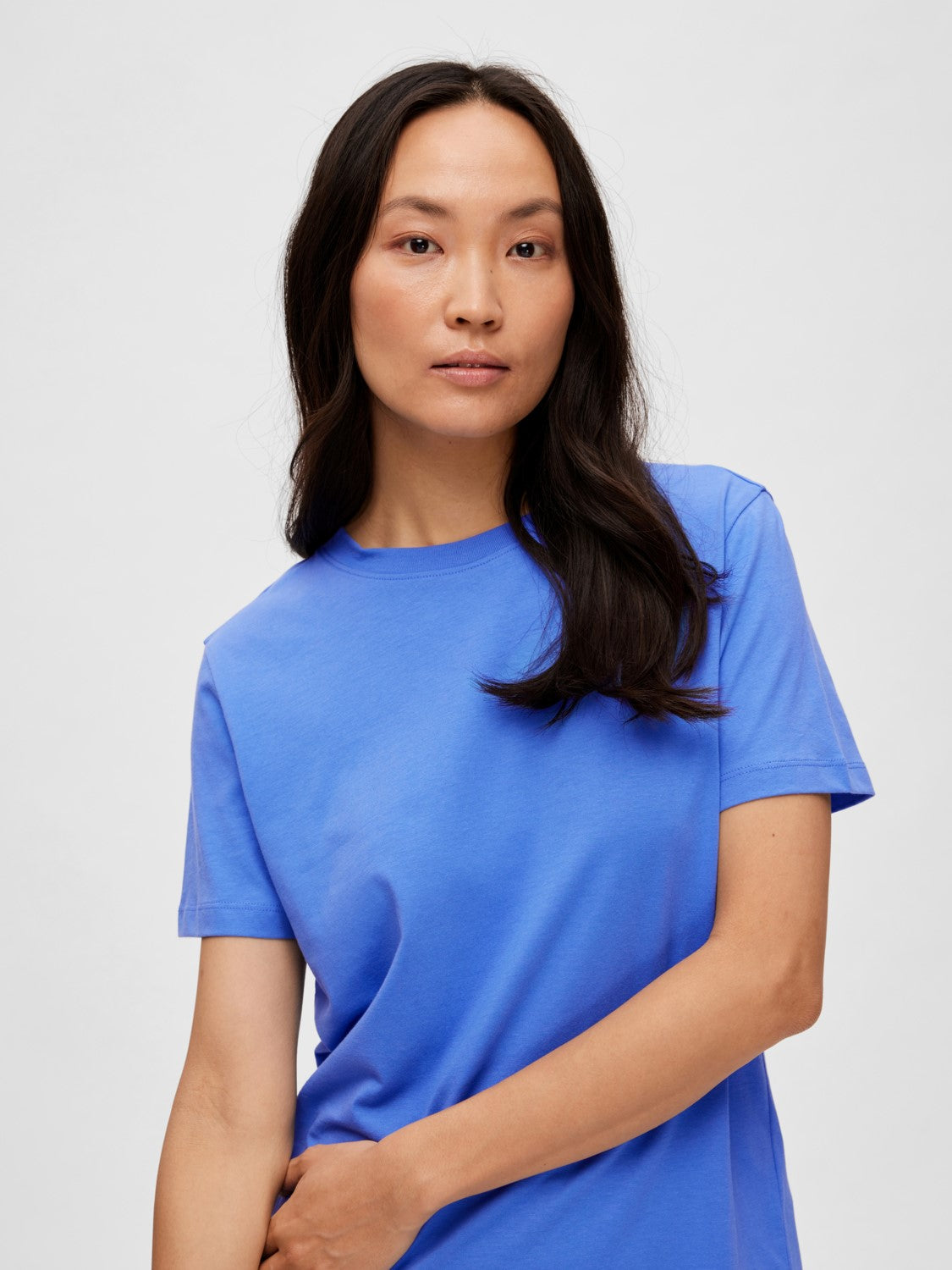 
                  
                    SLFESSENTIAL Ultramarine O-Neck T-Shirt
                  
                