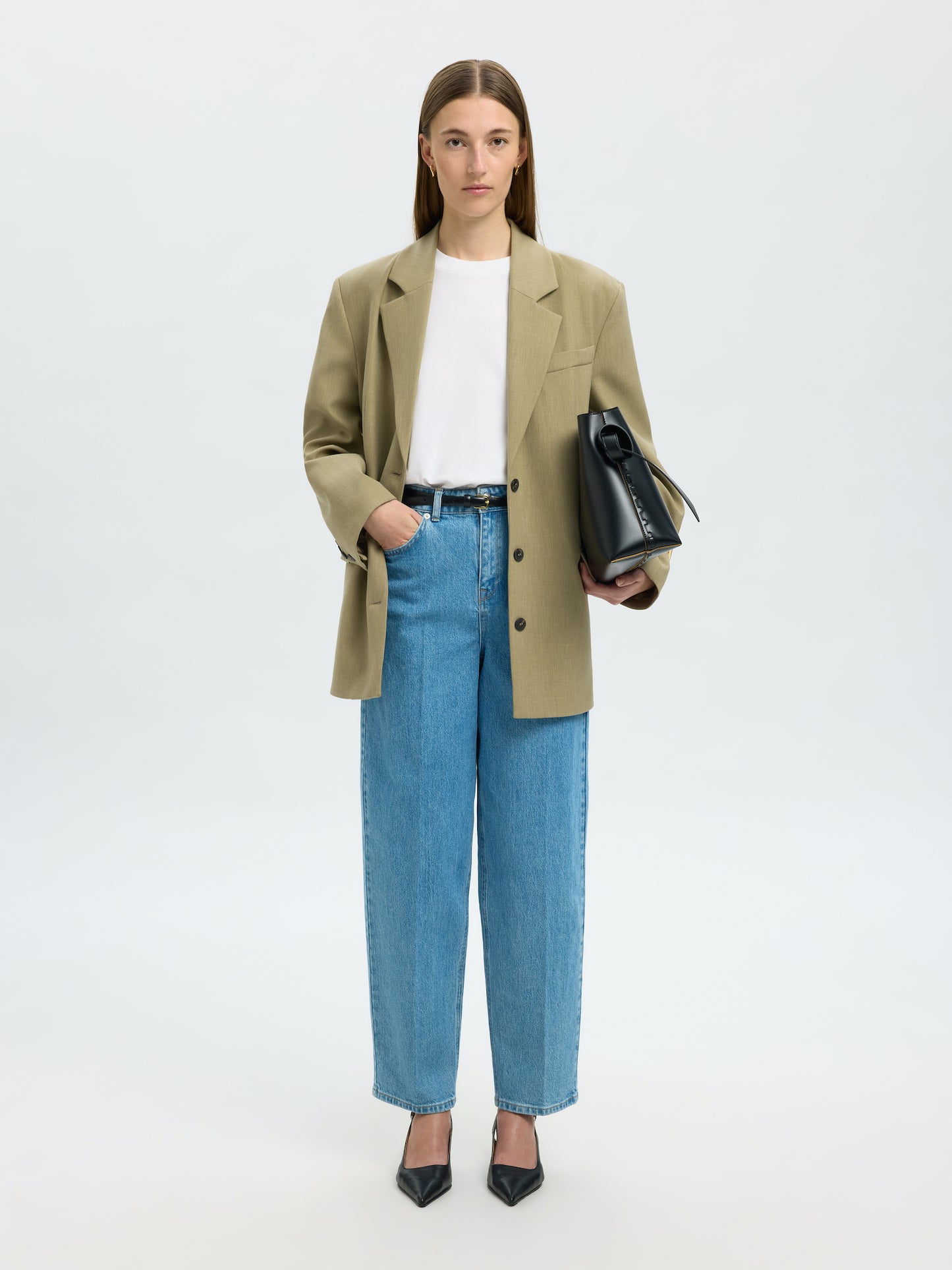 
                  
                    SLFBARREL LIVA-KORI Hellblaue Jeans
                  
                