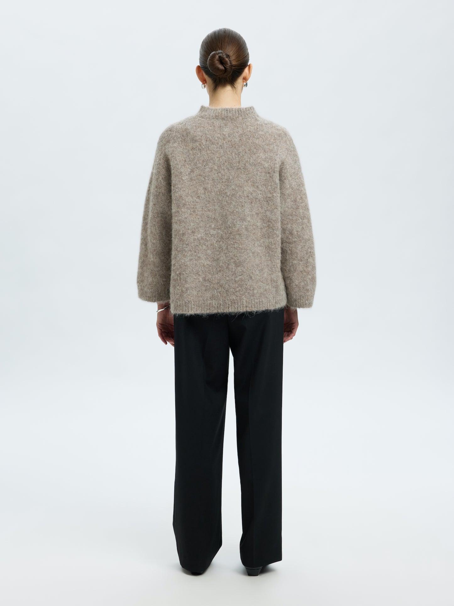 
                  
                    SLFGABRIELLA Steel Gray Knit O-Neck Jumper
                  
                