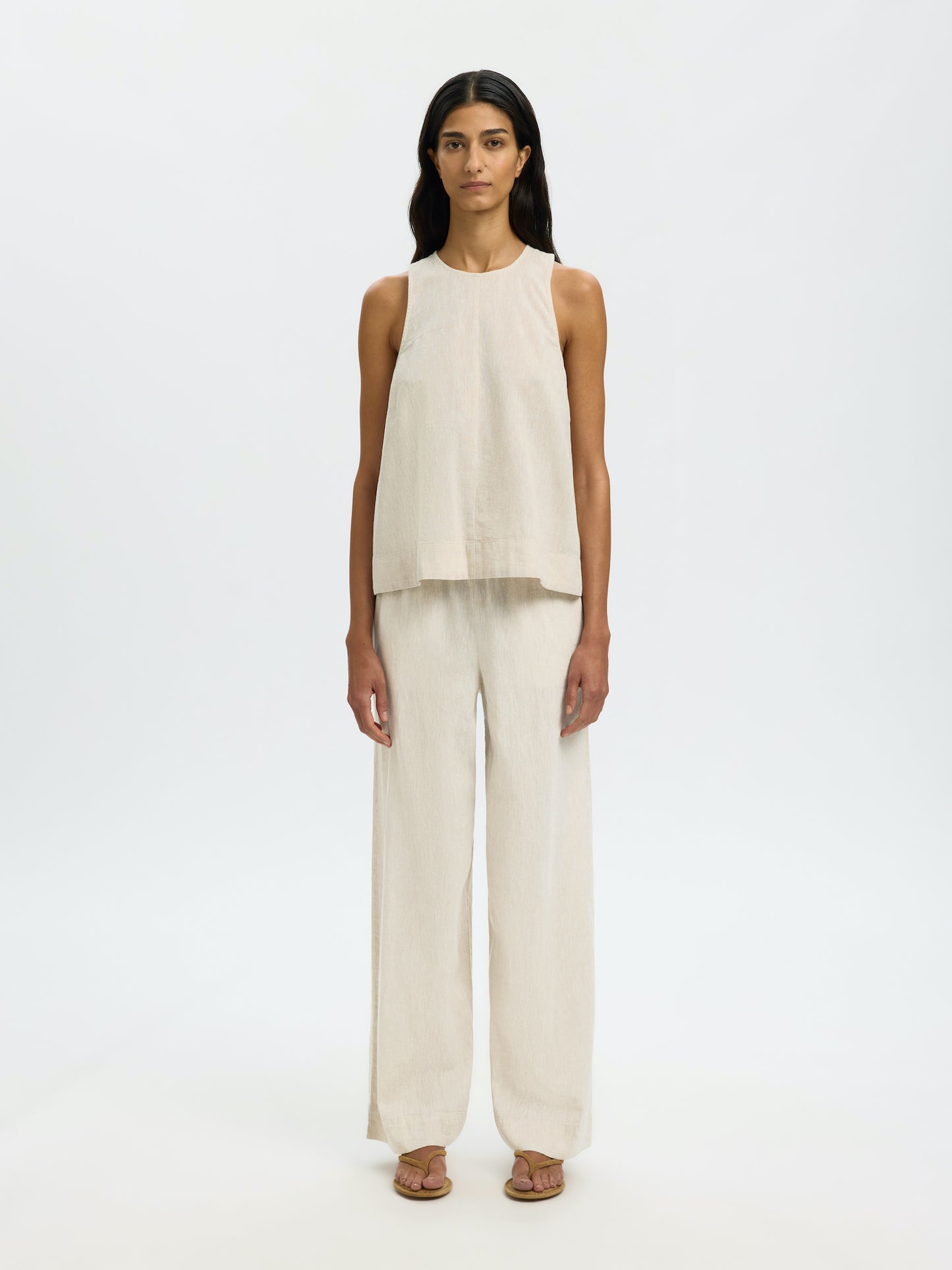 
                  
                    SLFLUISA Sandshell Sleeveless Linen Tank Top
                  
                