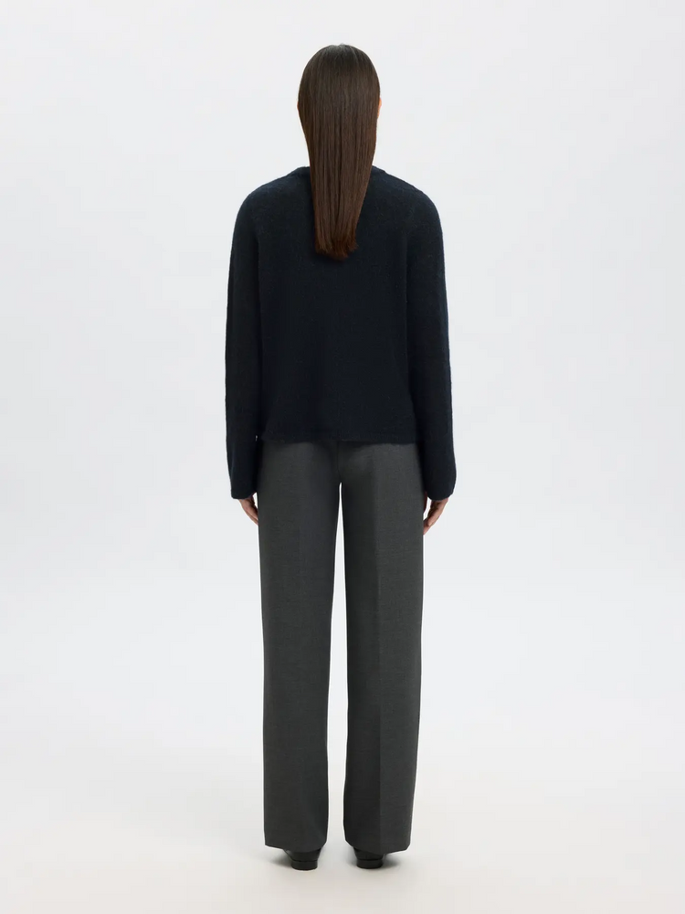 
                  
                    SLFLULU – Strickjacke in dunklem Saphir
                  
                