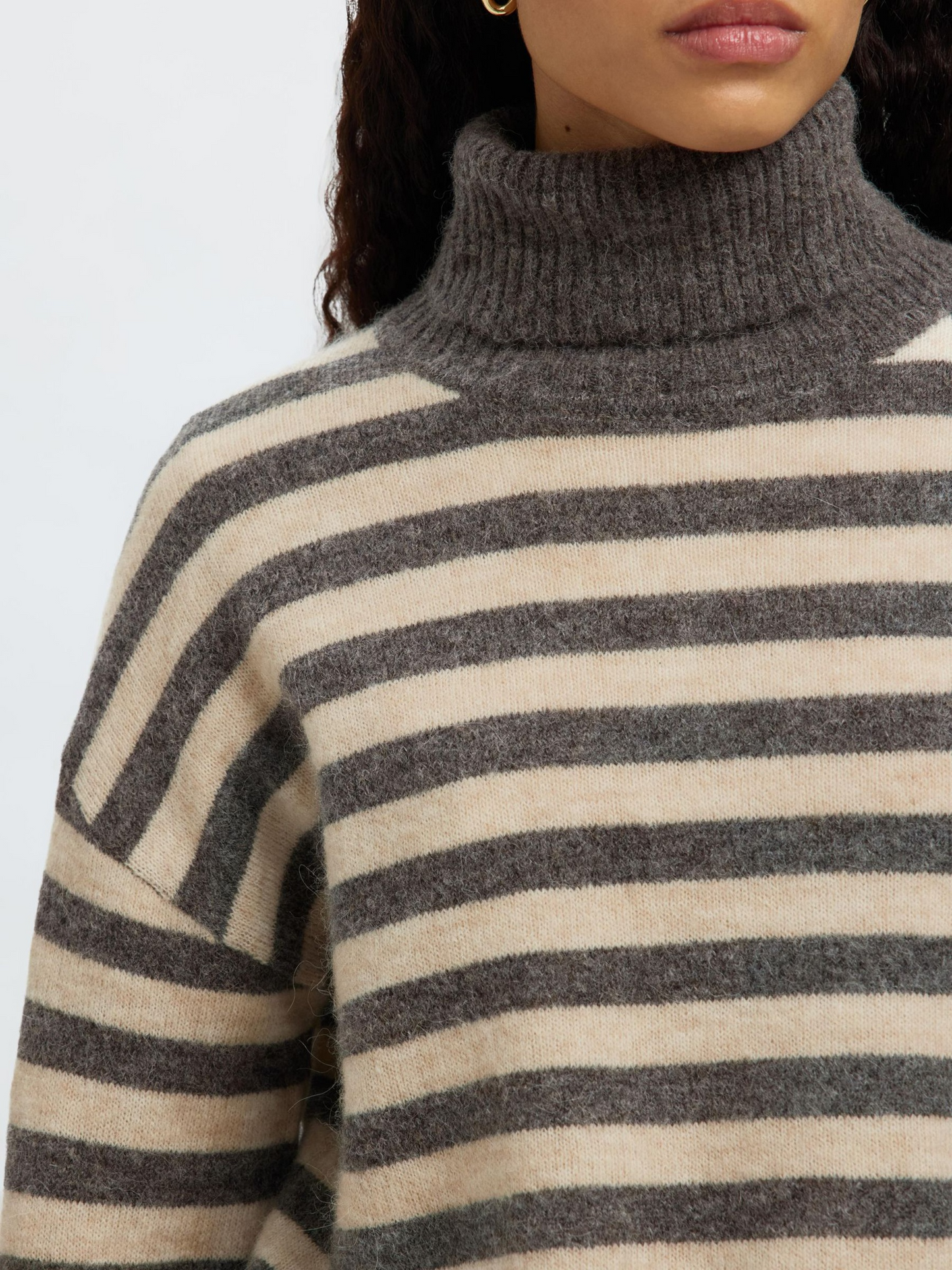 
                  
                    SLFLULU Medium Grey Melange Birch Knit Roll Neck Jumper
                  
                