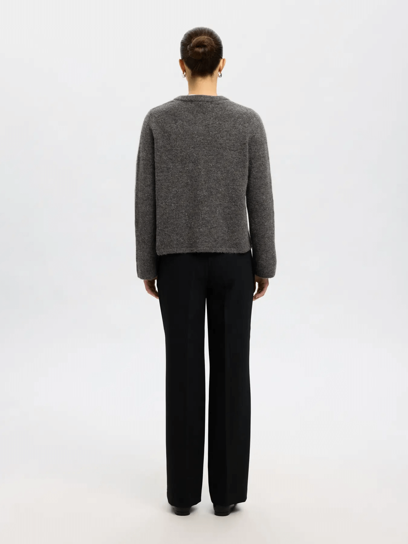 
                  
                    SLFLULU Mittelgraue Melange-Strickjacke
                  
                