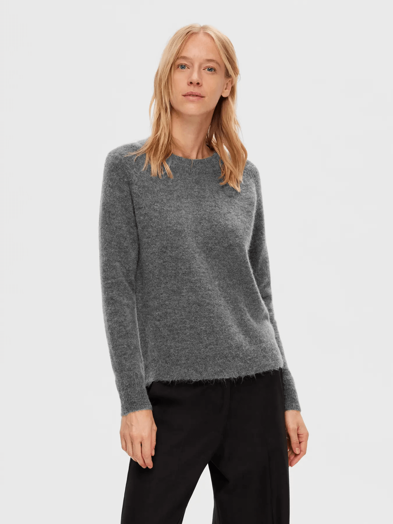
                  
                    SLFLULU Mittelgrauer Melange-Strickpullover mit Rundhalsausschnitt
                  
                