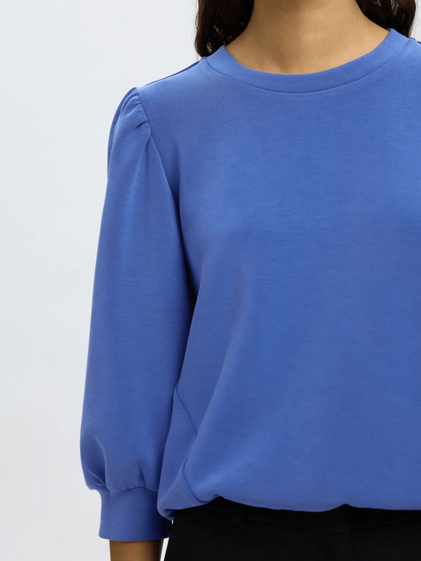 
                  
                    SLFTENNY – Strahlend blauer 3/4-Sweatpullover
                  
                