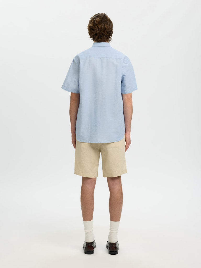 
                  
                    SLHREGCLAY Dusty Blue White Linen Shirt
                  
                