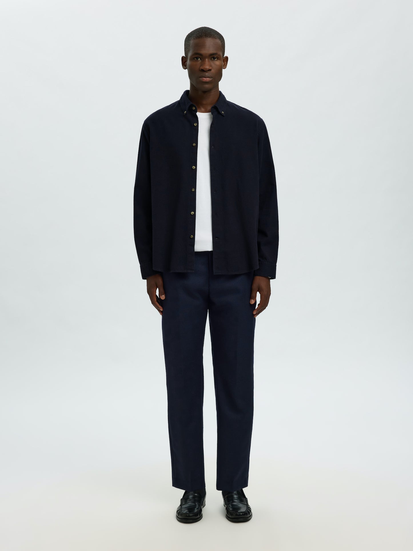 
                  
                    SLHREGNOAH Sky Captain Twisted Black Shirt
                  
                