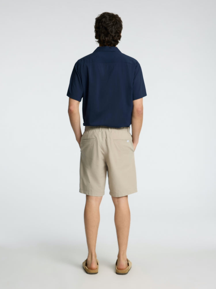 
                  
                    SLHREGULAR-KARL  Pure Cashmere  Seersucker Shorts
                  
                