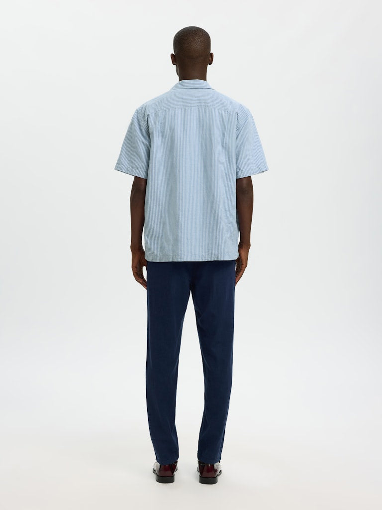 
                  
                    SLHRLXCLAY Dusty Blue White Linen Shirt
                  
                