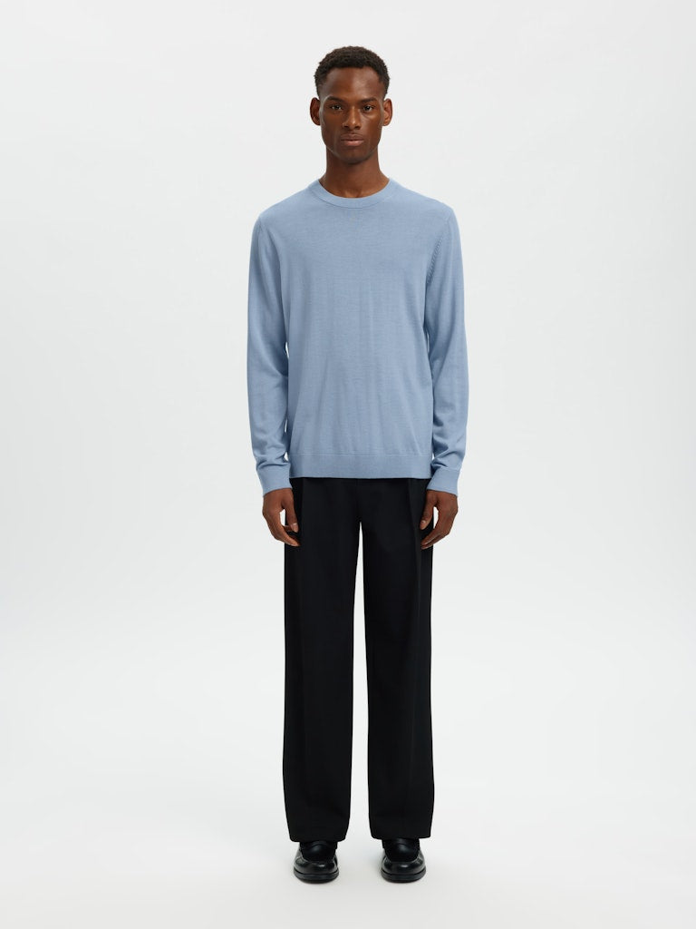 
                  
                    SLHTRAY Dusty Blue Merino Crew Neck Jumper
                  
                