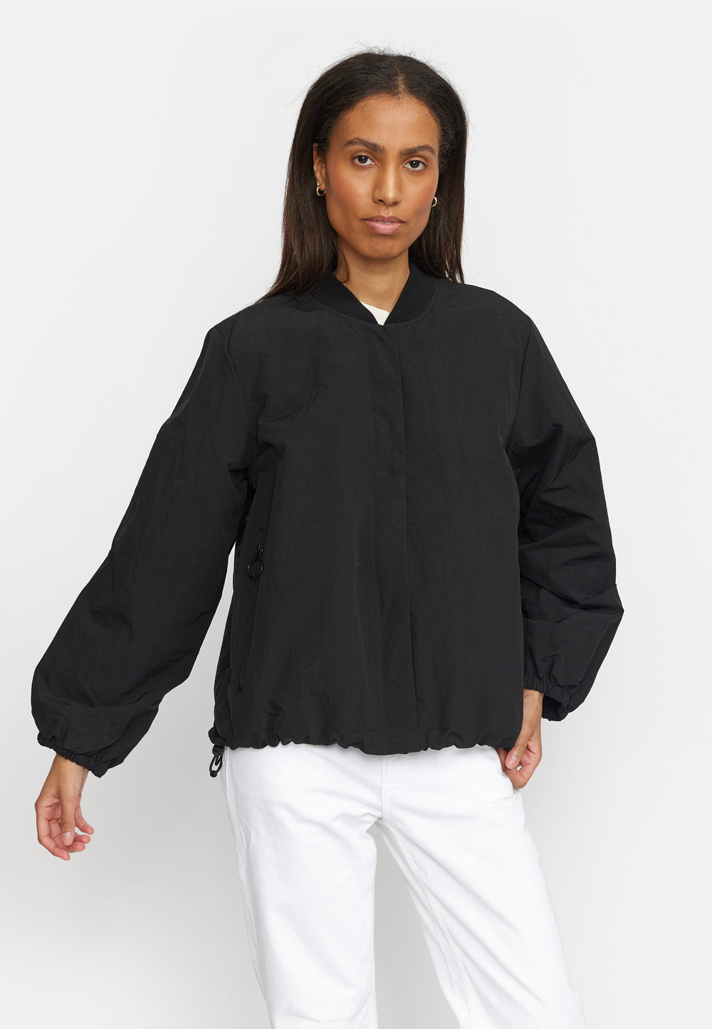 Schwarze Bomberjacke