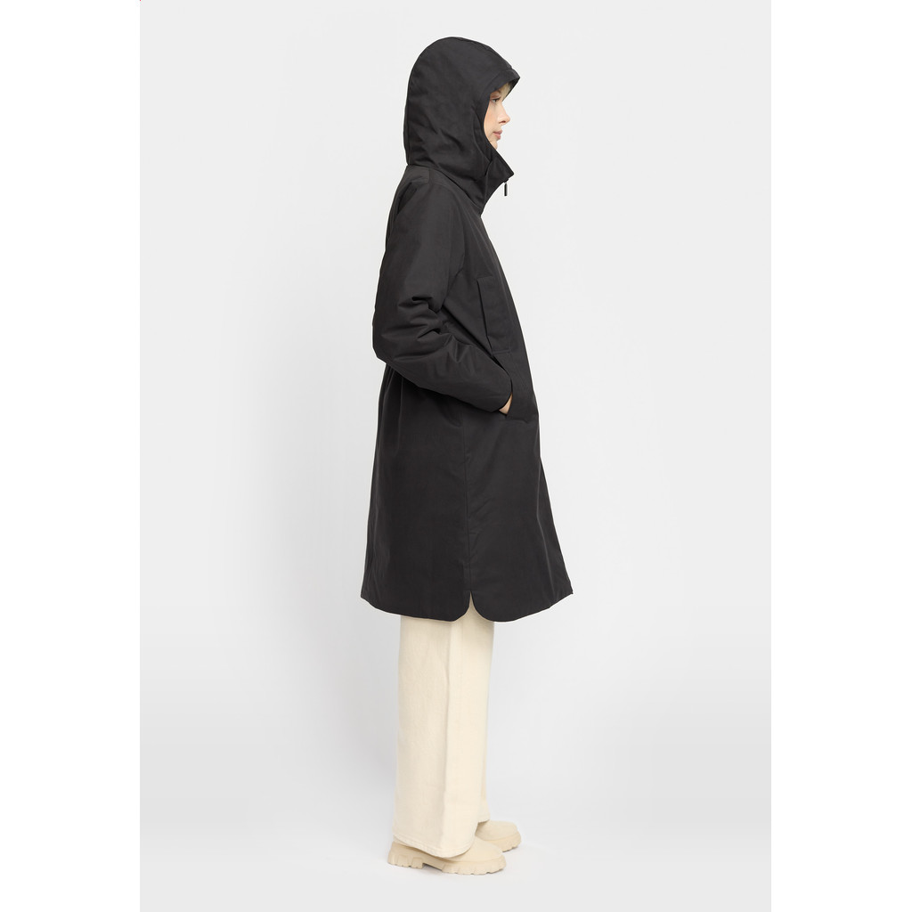 
                  
                    Schwarze Parkajacke mit Kapuze
                  
                