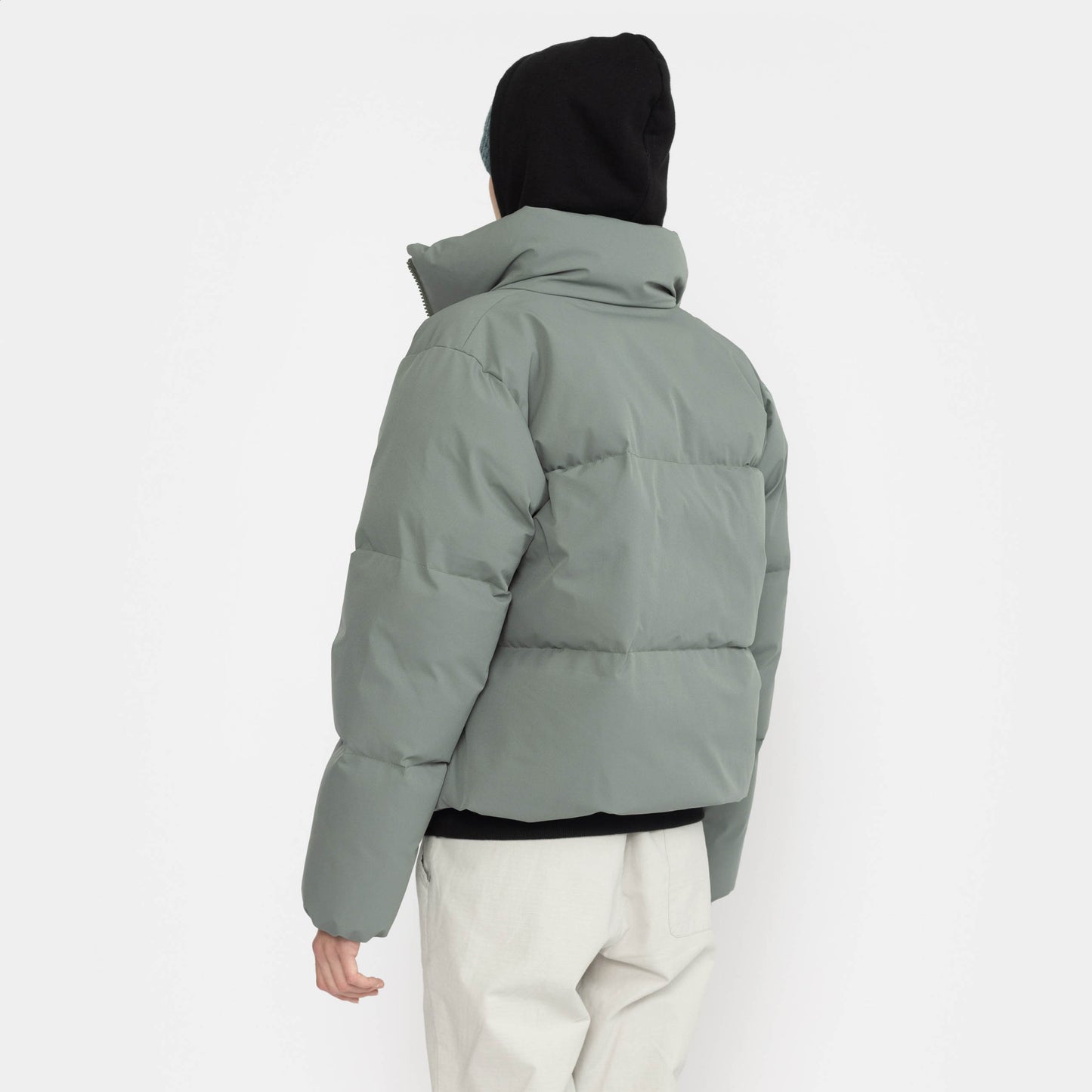 
                  
                    Kurze Steppjacke in Dust Petrol
                  
                