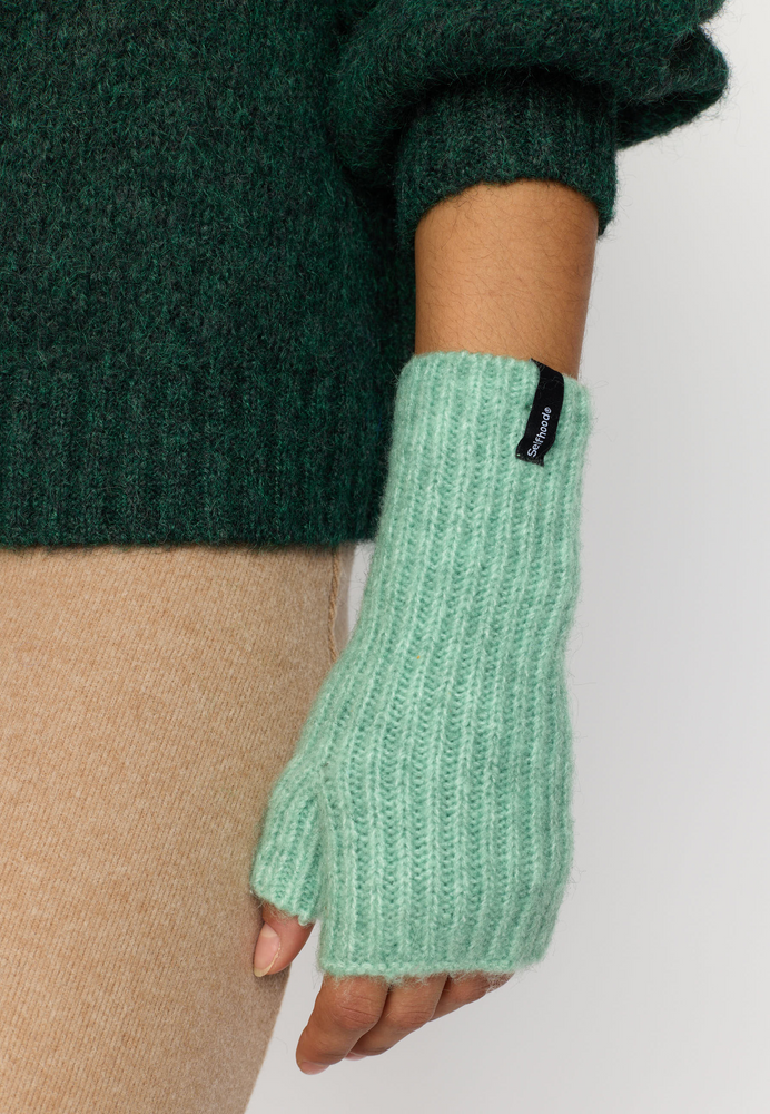 
                  
                    Turquoise Fluffy Half-Mittens
                  
                