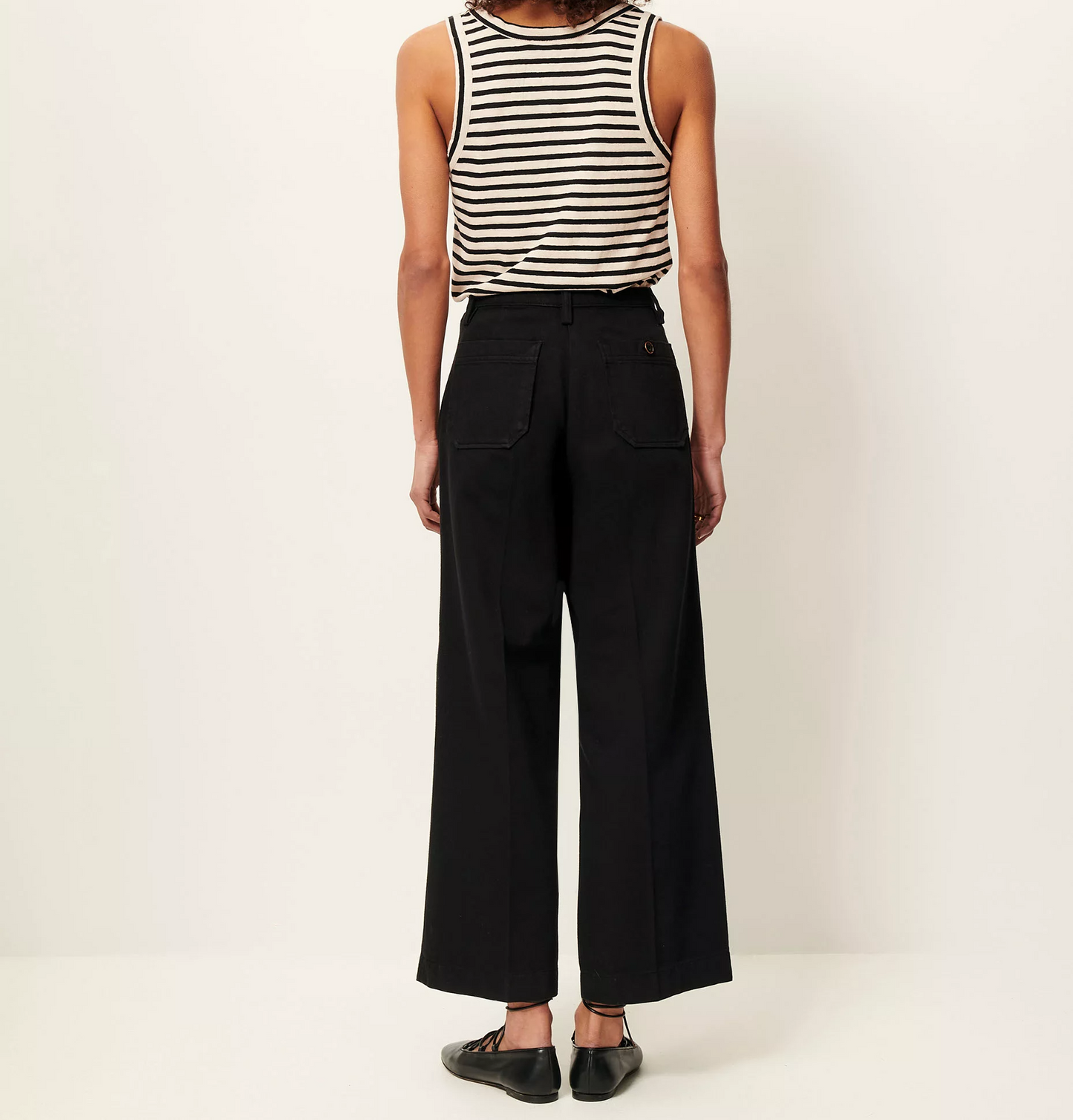 
                  
                    ALDRICKS Schwarze Hose
                  
                