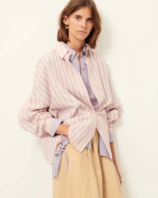 
                  
                    DAZIK Rosee Shirt
                  
                