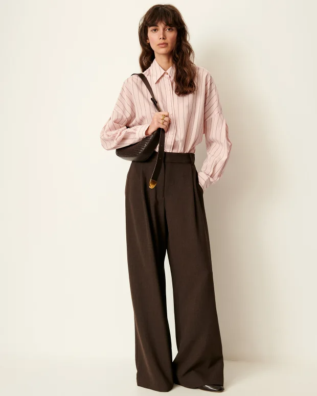 
                  
                    DAZIK Rosee Shirt
                  
                
