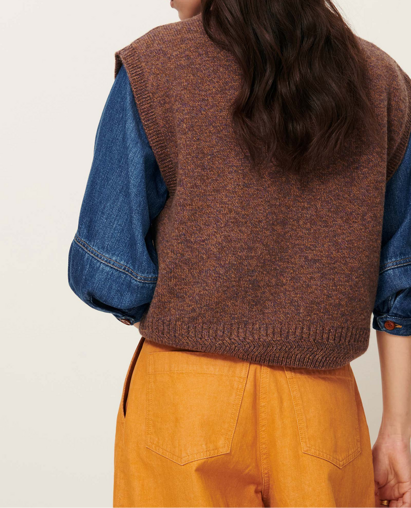 
                  
                    FABININO Agate Brown Merino Jumper
                  
                
