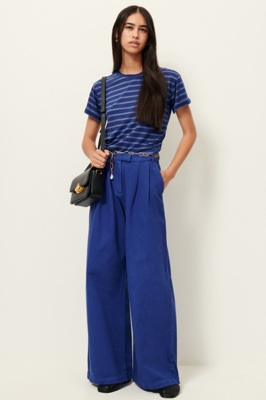 
                  
                    FLAHERTY Blazer Blue Side Gathering T-Shirt
                  
                