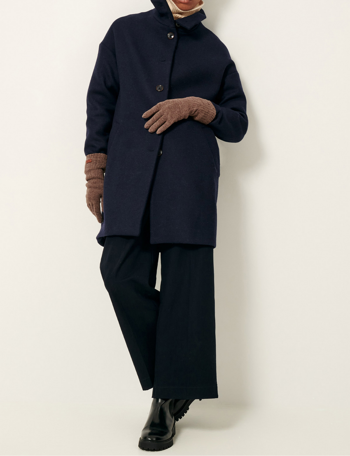 
                  
                    PARADISE Navy Straight Coat
                  
                