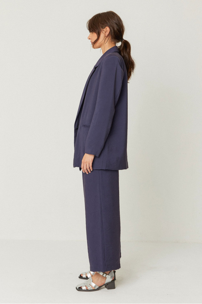
                  
                    ATXA Marineblaue violette Jacke
                  
                