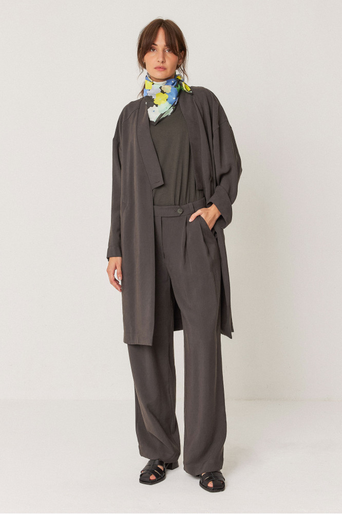 
                  
                    HAIDE Dark Khaki Trousers
                  
                