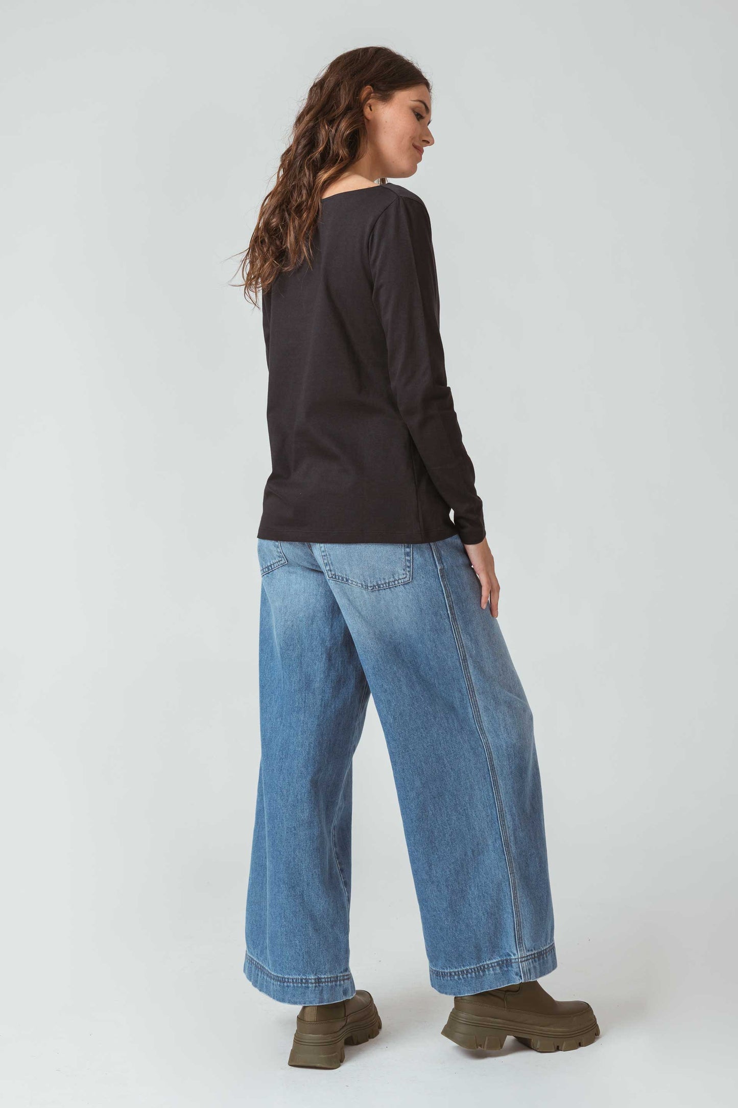 
                  
                    HIRU Black Long Sleeve
                  
                