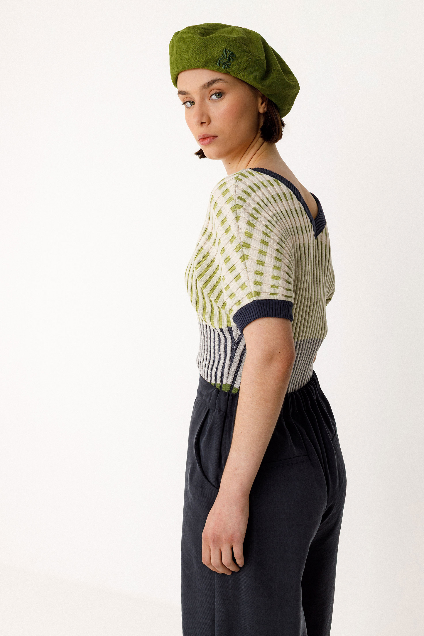 
                  
                    KLODIN Schwarze Hose
                  
                