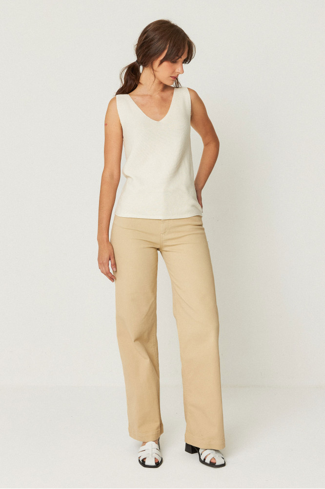 
                  
                    MAIXA Cream T-Shirt
                  
                