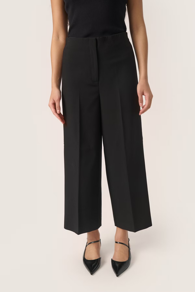 
                  
                    SLCORINNE Black Wide Cropped Trousers
                  
                
