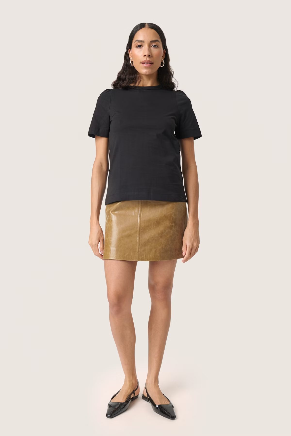 
                  
                    SLJINA Black Puff T-Shirt
                  
                