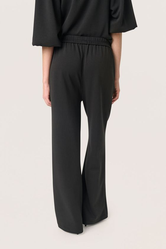 
                  
                    SLMAGANA VALERA Schwarze Strickhose
                  
                