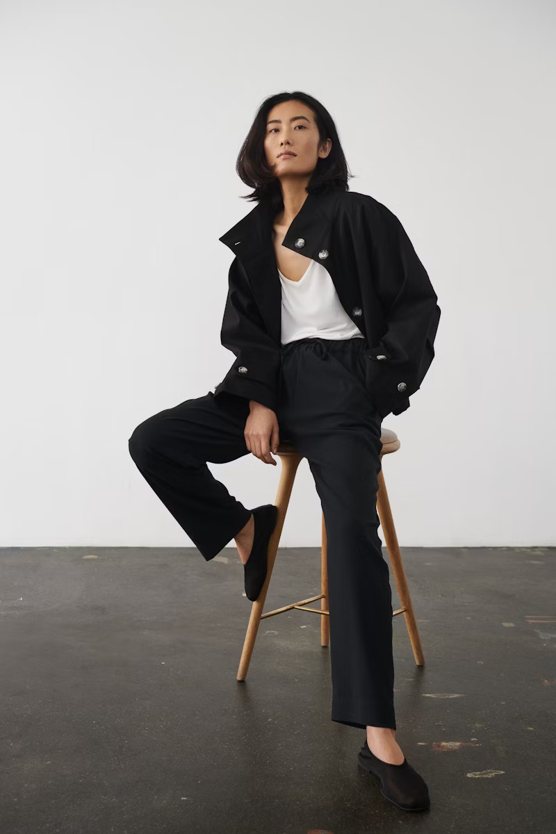 
                  
                    SLSHIRLEY Black Tapered Trousers
                  
                