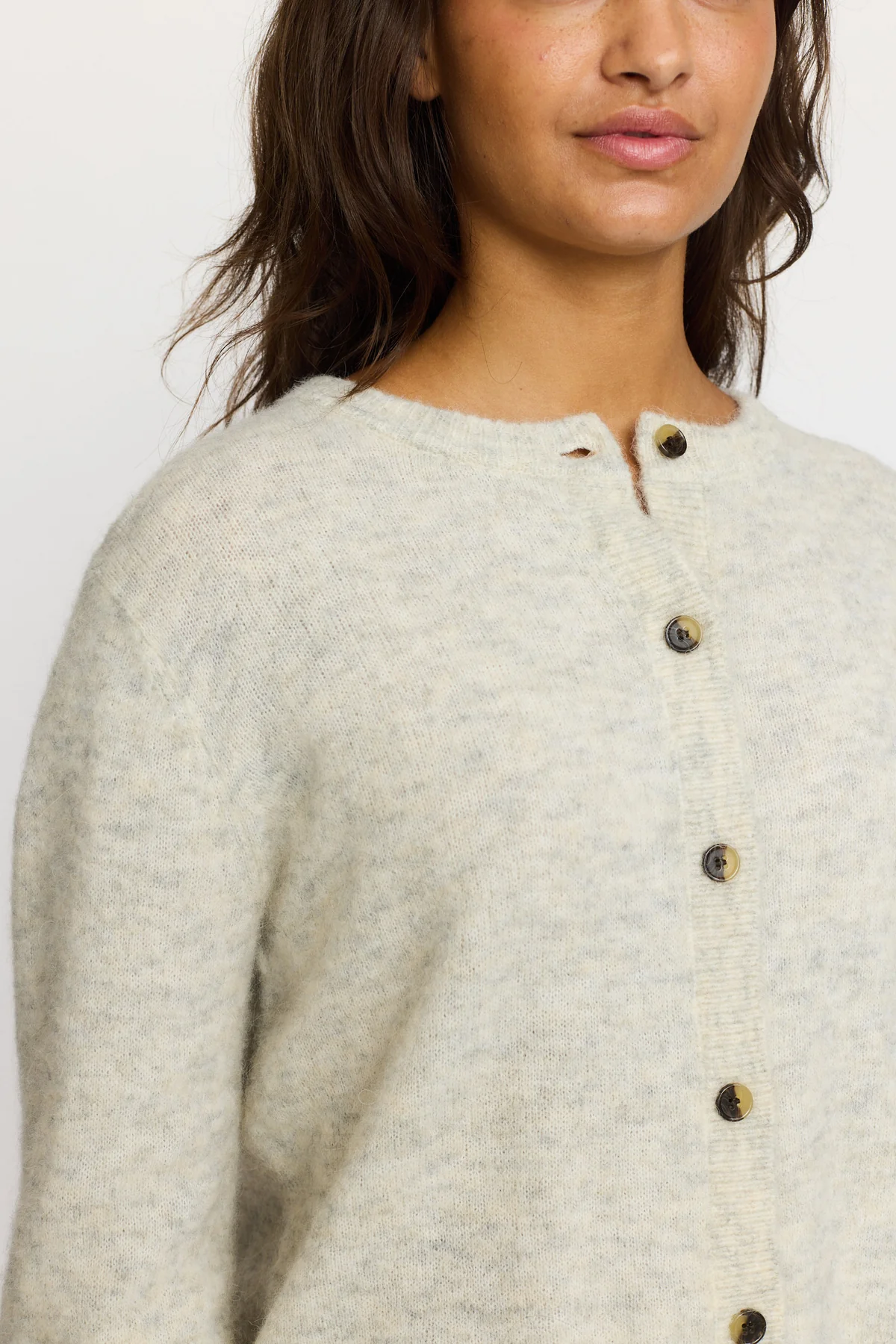 
                  
                    SRALLISON Pumice Stone Melange O-Neck Knit Cardigan
                  
                
