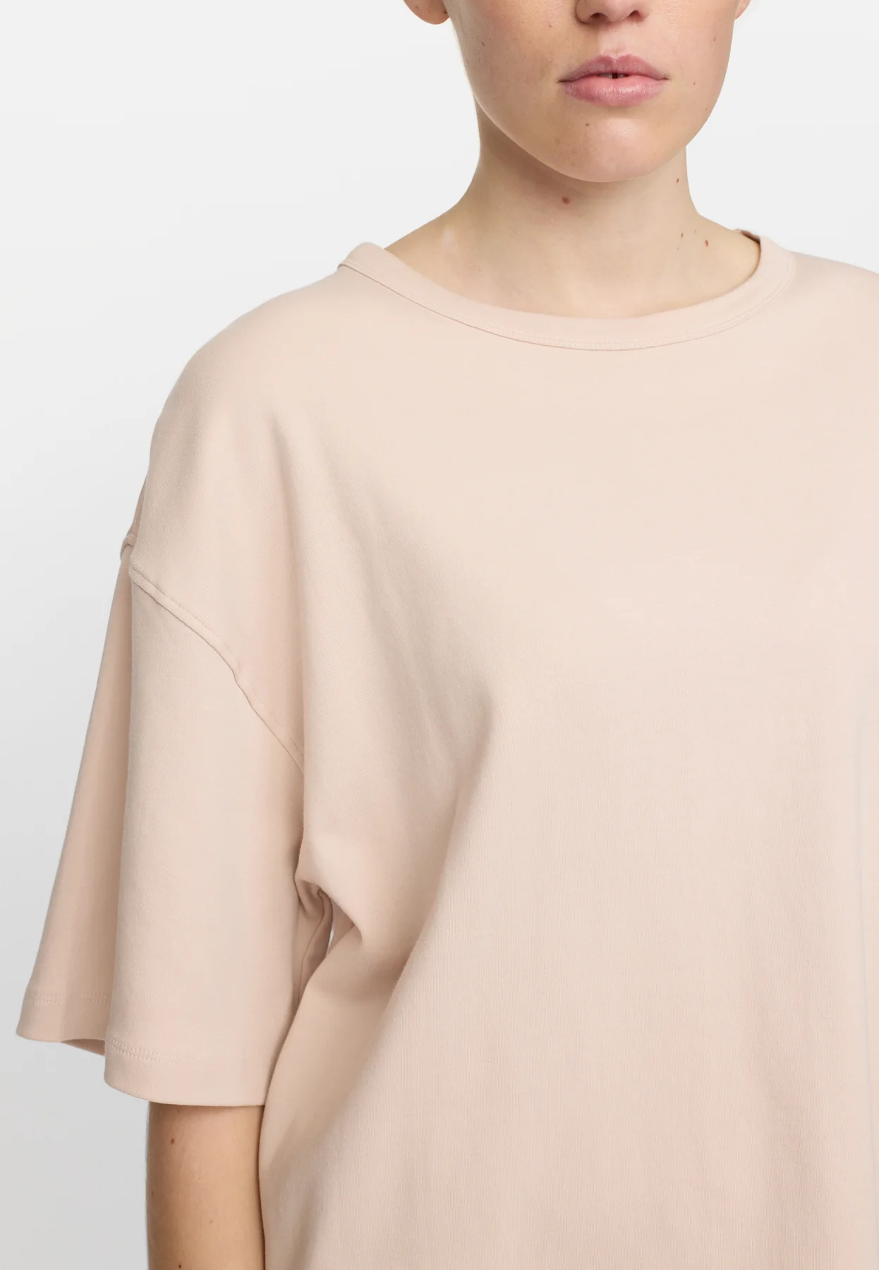 
                  
                    SRHELLA Hushed Violet Wide T-Shirt
                  
                